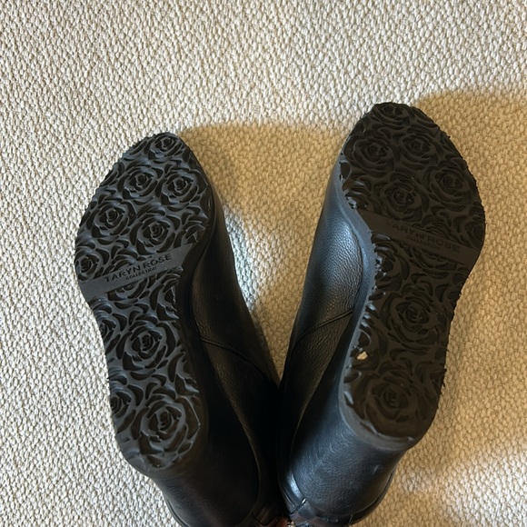 Taryn Rose Boots - Picture 4 of 5